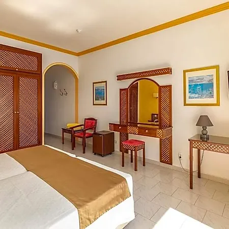 Casabela Ferragudo (Faro)